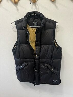 Y2K Abercrombie and fitch down vest